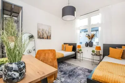 Image de Perfect for 4 | 10min zur Messe, Bathtub + Shower, full Kitchen