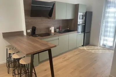 Image de Appartement avec terrasse proche centre ville