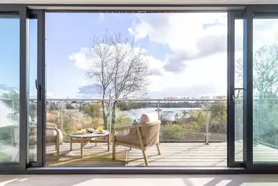 The Lookout - Lr11 - Lakeside Spa Holidays