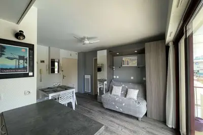 Image de Appt à La Rochelle avec Piscine et Parking, 4 couchages