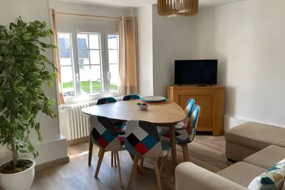 Image de Charmant appart rénové pour 6, à 5 min de la plage et du centre, avec parking - Trouville