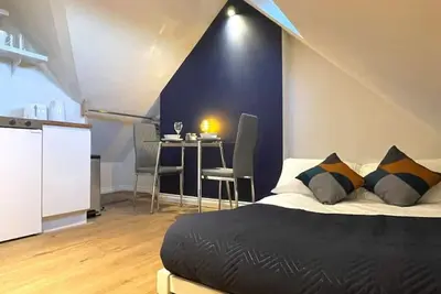 Image de Loft Studio, Excellent Central City Location