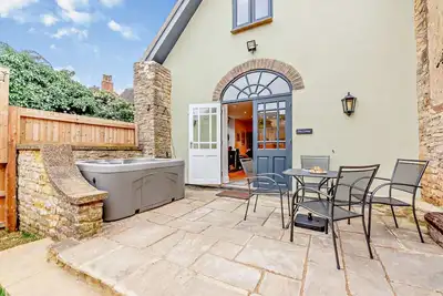 Image de Dog friendly cottage with a hot tub - Vine Cottage