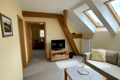 Image de Gästezimmer mit Bezauberndem Garten und Koi-teich