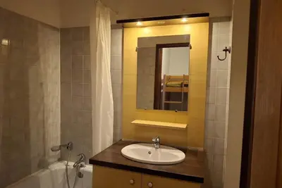 Image de 4ème étage, balcon, télévision, 28m², Brides Les Bains