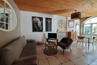 Image de Jolie maison ancienne entre terre et mer