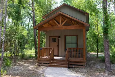 Image de Spacious and cozy, perfect for a family vacation, Two Creeks Crossing Resort