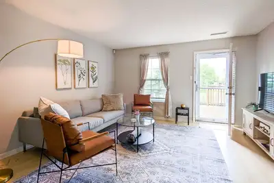 Image de Luxury Carmel Home in Downtown Area