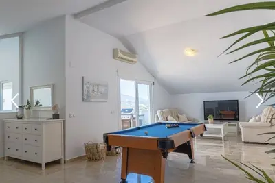 Image de Penthouse in Mijas by Costarentals - Ref 220