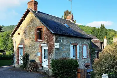 Image de Gîte en plein coeur de la Suisse Normande, idéalement situé!
