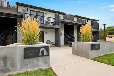 Image de Modern Mesa