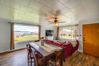 Image de Camano Island Escape w\/ Kayaks & Community Beach!