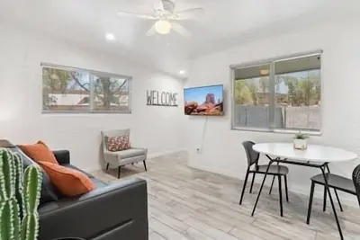 Image de Twilight on the Cul-de-sac