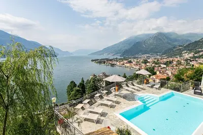 Image de Merveilleux appartement avec piscine, ascenseur et jardin