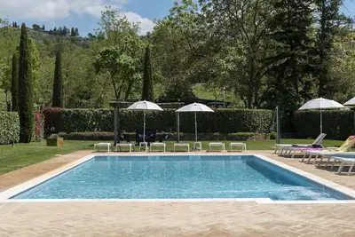 Appartement à Lucignano avec piscine partagée
