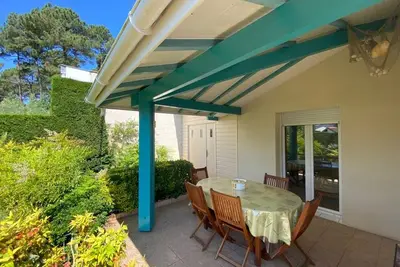 Image de Maison paisible à Capbreton, 3 chambres, terrasse, jardin, proche Hossegor, parking inclus