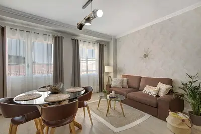 Image de Appartement de vacances 'El Mirador De Viana' avec vue sur les montagnes, terrasse partagée et Wi-Fi