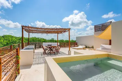 Image de Private Roof Pool Lounge Penthouse |2 Cenotes, Gym