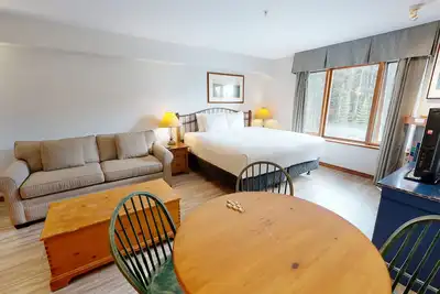 Image de Hearthstone Lodge #305