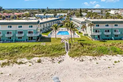 Image de Price Drop-Book Now! Oceanfront!