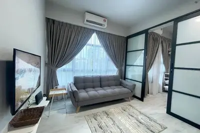Jesselton Quay, Entire Apartment, 2Bedrooms, 4-5pax, Mountain View