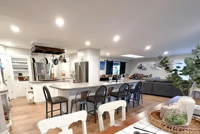 Image de Group Accommodation: The Attic by Cp Sports Center
