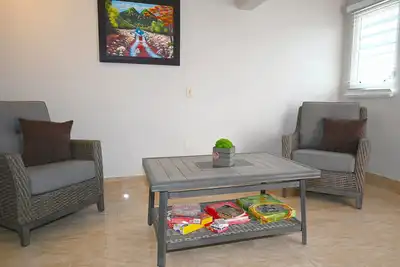 Image de Jlo’s Place/Next to Airport/PrimeLocation/Fastnet