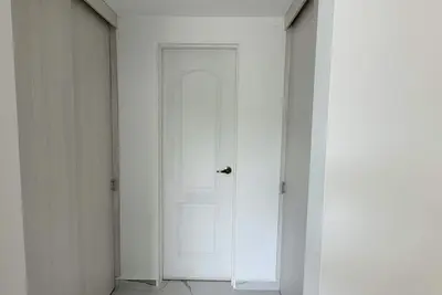 Image de King Bed, W/Office, 70\" Smart Tv, Bright, Quiet, Perfect Location