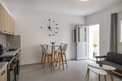 Image de Newly Built 2bedroom House in Parikia