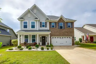 Image de Chapin Vacation Rental ~ 5 Mi to Lake Murray!