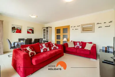 Image de #160 V3 Vila Branca 92 by Home Holidays