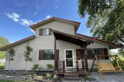 Image de Secluded Riverside Farmhouse - overlooks the Snake River.