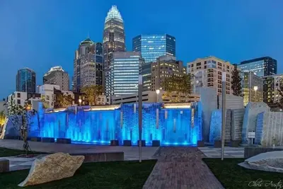 Image de Charming 1br Townhome, mins to Downtown