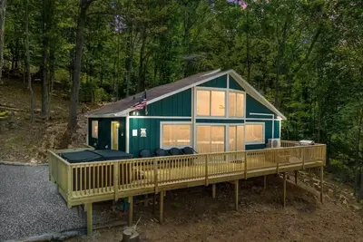 Image de Forest Ridge Cabin - Hot Tub +Wi-Fi +National Park