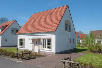 Image de Villa confortable de style traditionnel près de Bad Bentheim