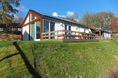 Image de Bungalow au bord du lac avec accès à la laveuse