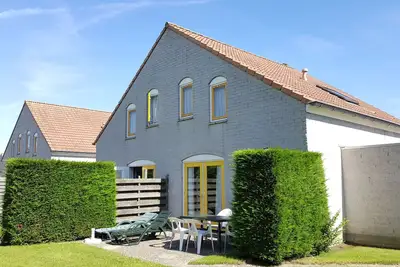 Image de Villa côtière avec jardin