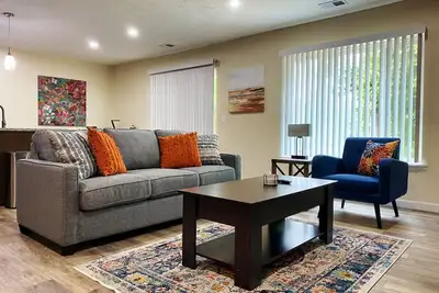 Image de 729 Keenway Cr. Unit A