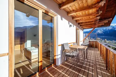 Image de Appartement de vacances \"Langstein Rose\" avec vue sur les montagnes, balcon et Wi-Fi