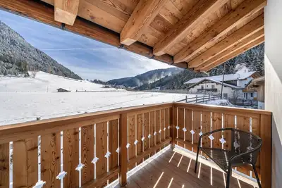 Image de Appartement de vacances \"Larch Soge Apt Karin\" avec vue sur montagne