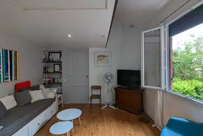 Image de Appartement Calme au Centre d'Arcachon, Proche Plages, Commerces et Gare