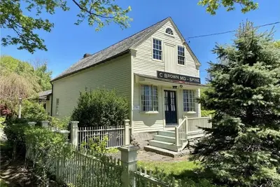 Image de The Doctor's 1781 House on the Litchfield Green