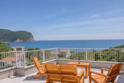 Image de Bonazza - 1 bd Apartment with Sea View