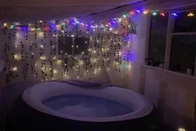 Image de Cottage holiday home hot tube london