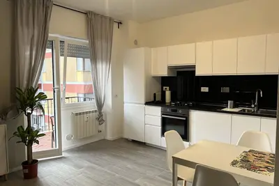 Image de Comfortable and bright accommodation 10 minutes walk from Tiburtina station