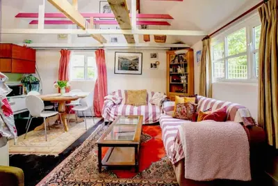 Image de Comfy, Shabby art Studio in Rural Village Location Five Miles From Aldeburgh