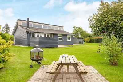 Image de Maison de vacances pour 8 a Ebeltoft-By Traum