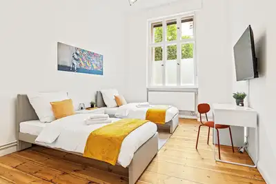 Image de 3 room apartment, 6 beds not far from main station, incl. parking & WiFi, tumble dryer