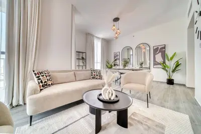 Image de Placid 2br w/ Assistant’s Room at Mesk 1 Midtown Dubai Production City by Deluxe Holiday Homes