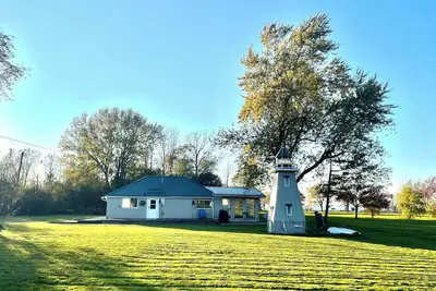 Image de Entire Cozy house cottage with view of the Niagara River.